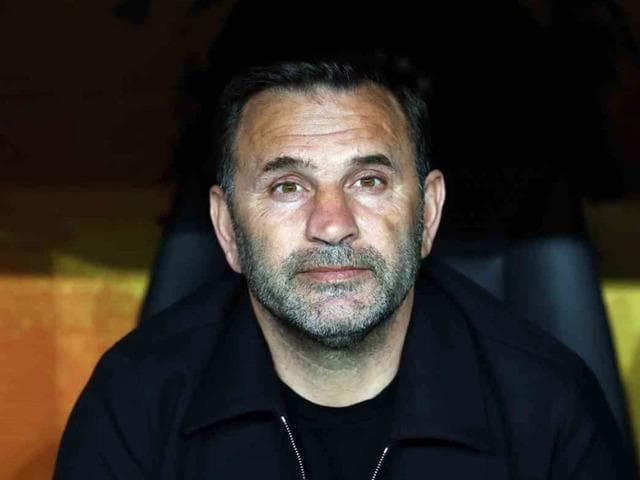Okan Buruk, geleceğiyle ilgili kararını verdi! Teklif yağıyordu