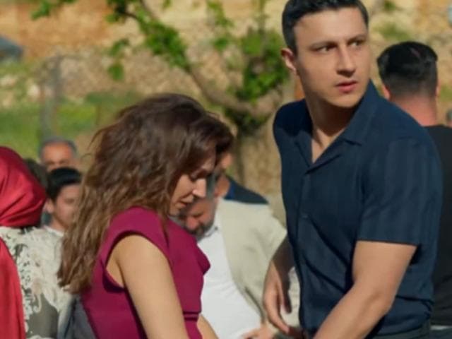 Sezon finalinde vuruldu! Hemen yeni dizi ile anlaştı