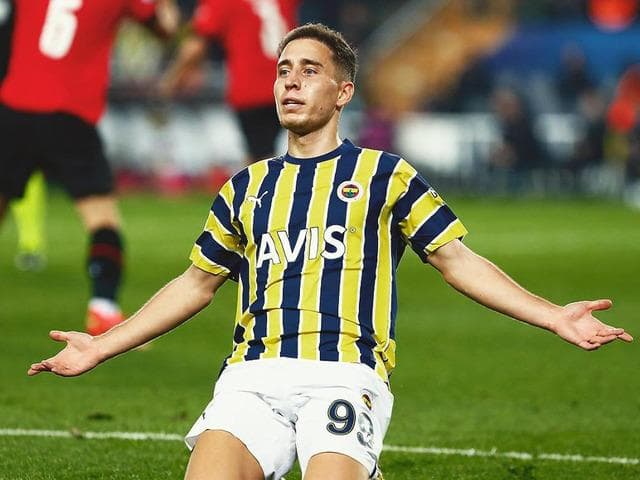 Fenerbahçe'den ayrılan Emre Mor'un yeni takımı şaşırttı!