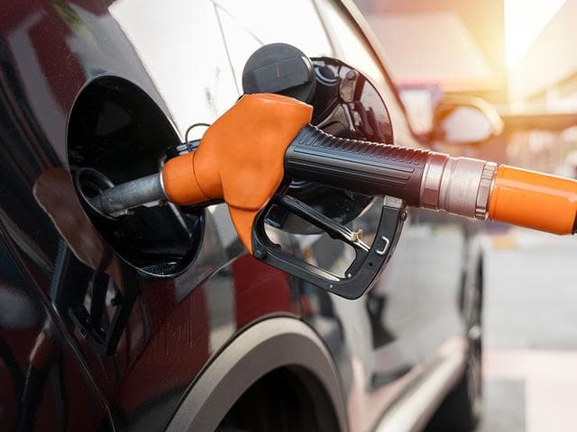 Benzine zam göründü: İşte tarih ve rakam