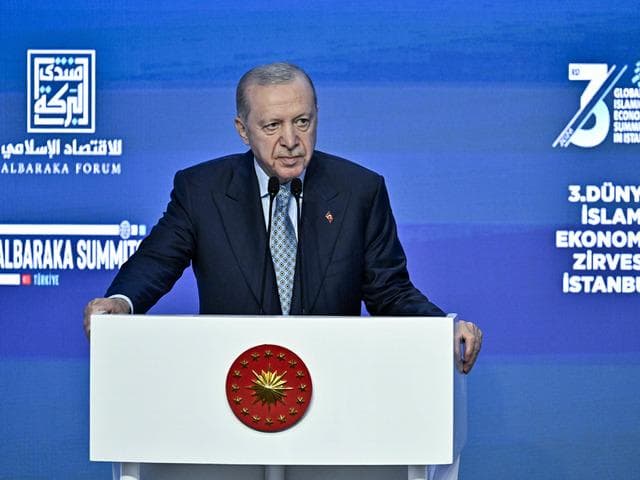 'Faiz' çıkışı konuşmasına damga vurdu