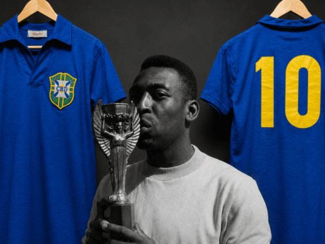 Pele'nin o formasına servet ödediler! Rekor fiyat...