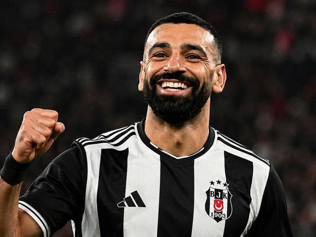 Beşiktaş'ta Salah transferi tamam! İmza öncesi reklam sürprizi