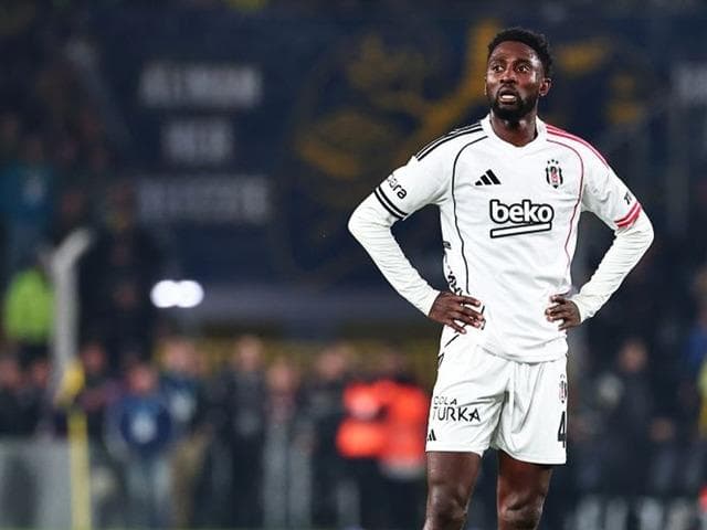Beşiktaş'a Midtjylland maçı öncesi sakatlık şoku!