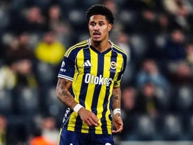 Fenerbahçe'de Oosterwolde'ye Premier Lig kancası!