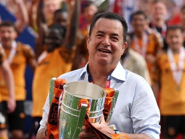 Acun Ilıcalı'dan Hull City'ye bir transfer daha! Durmuyor...