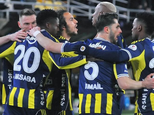 Fenerbahçe'de bir ayrılık daha! Anthony Musaba İngiltere yolcusu