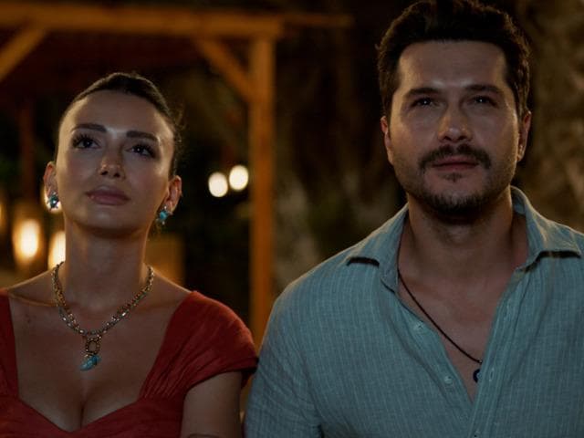 Final iddiaları sonrası olay gönderme! Seyirciden yorum yağdı