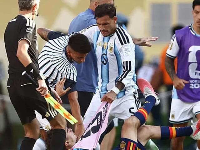 FIFA'dan Dünya Kupası finali sonrası tarihi ceza