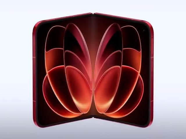 İşte Xiaomi 18 Fold'un katlanır ceplerde yeni bir sınıf açan tasarımı!