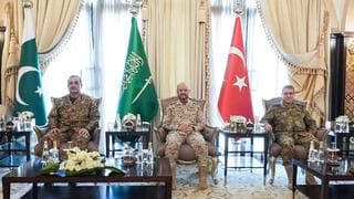 Genelkurmay Başkanı Bayraktaroğlu Riyad'da!